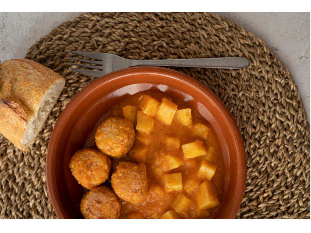 Albóndigas en salsa de zanahoria